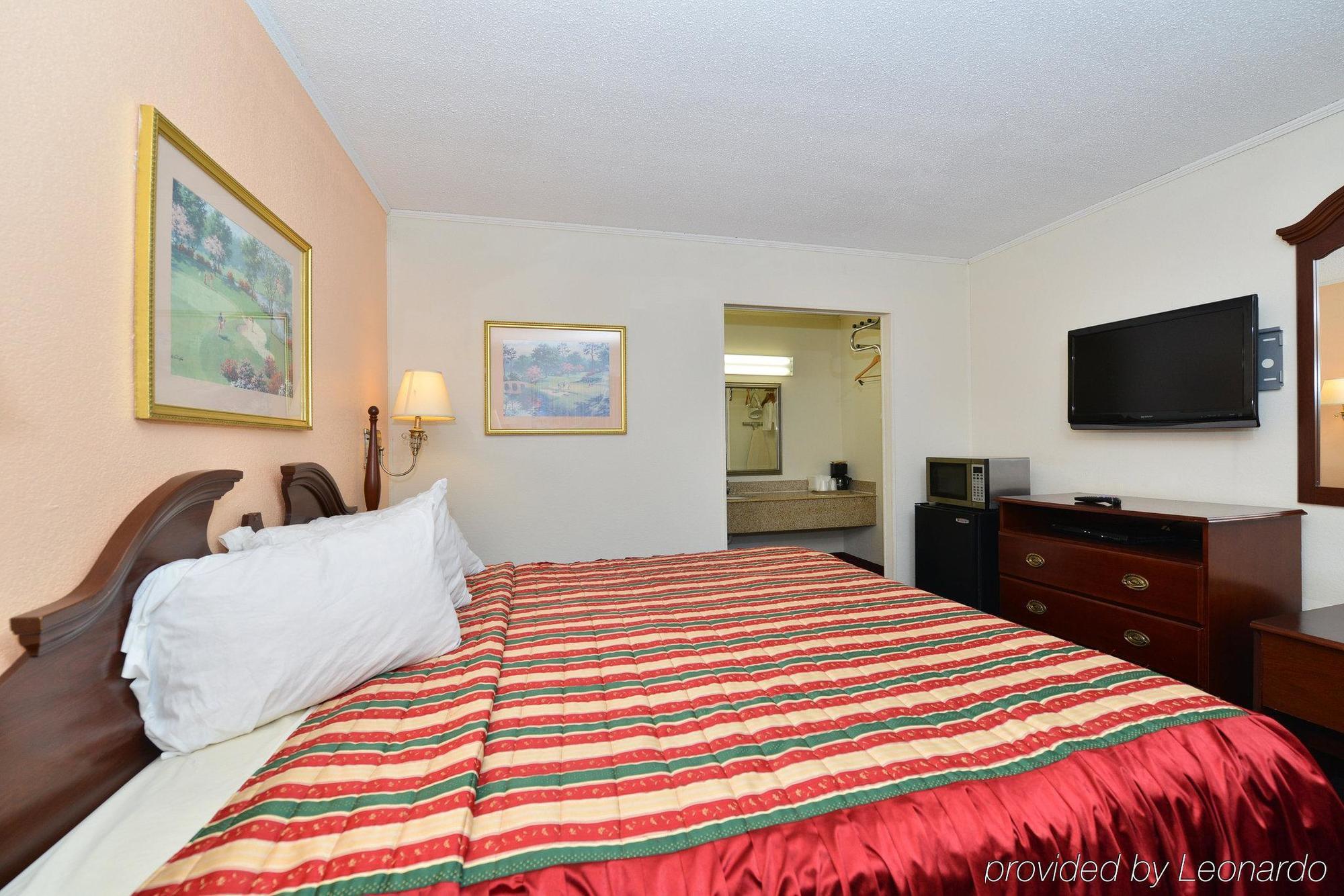 Red Roof Inn Santee Room photo